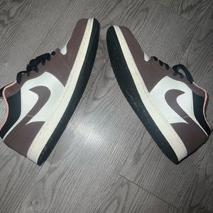 Air Jordan 1 low “mocha”